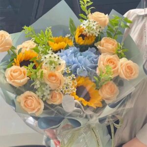 Sunshine Bouquet 🌻💐 - A Heartfelt Expression of Warmth and Joy