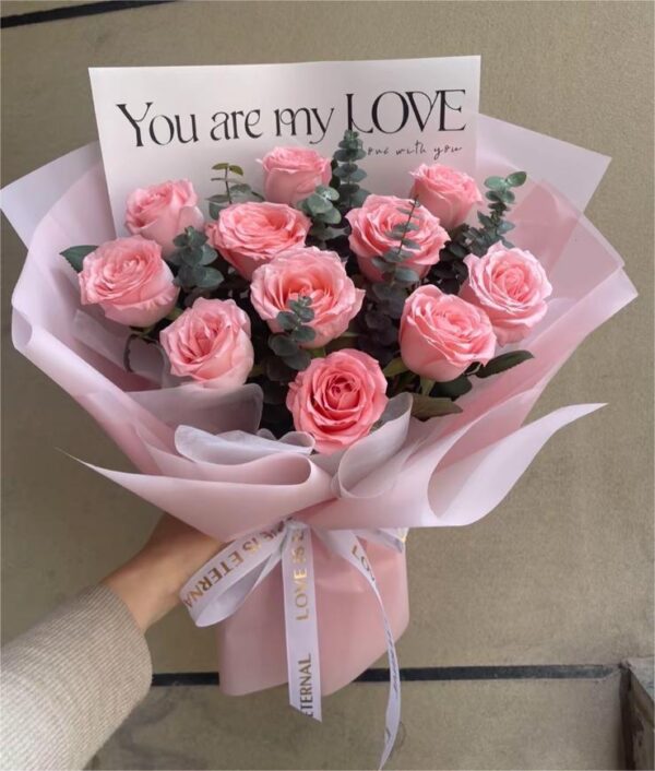 Pink Rose Bouquet 💖🌸 - A Declaration of Love and Warmth