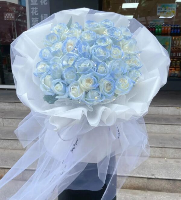 Dreamy Blue and White Rose Bouquet 🌸💙 - A Symbol of Purity and Romance